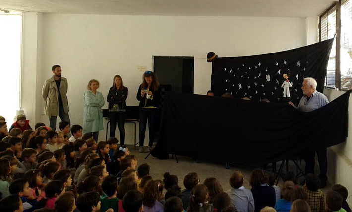 El Colegio de Lanjar�n conmemora el D�a Internacional del Libro con actividades lorquianas 